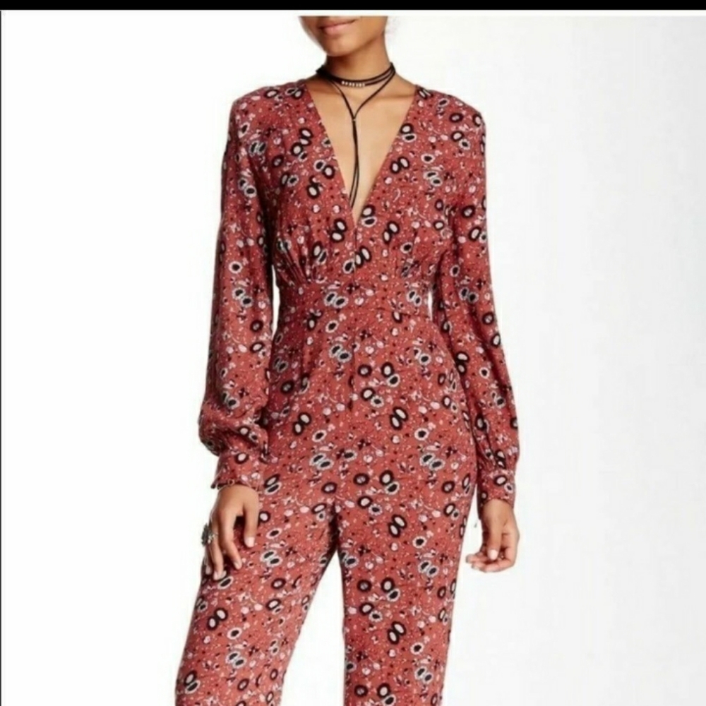 Free People Floral jumpsuit 💢Host Pick!💢 - Picture 3 of 9